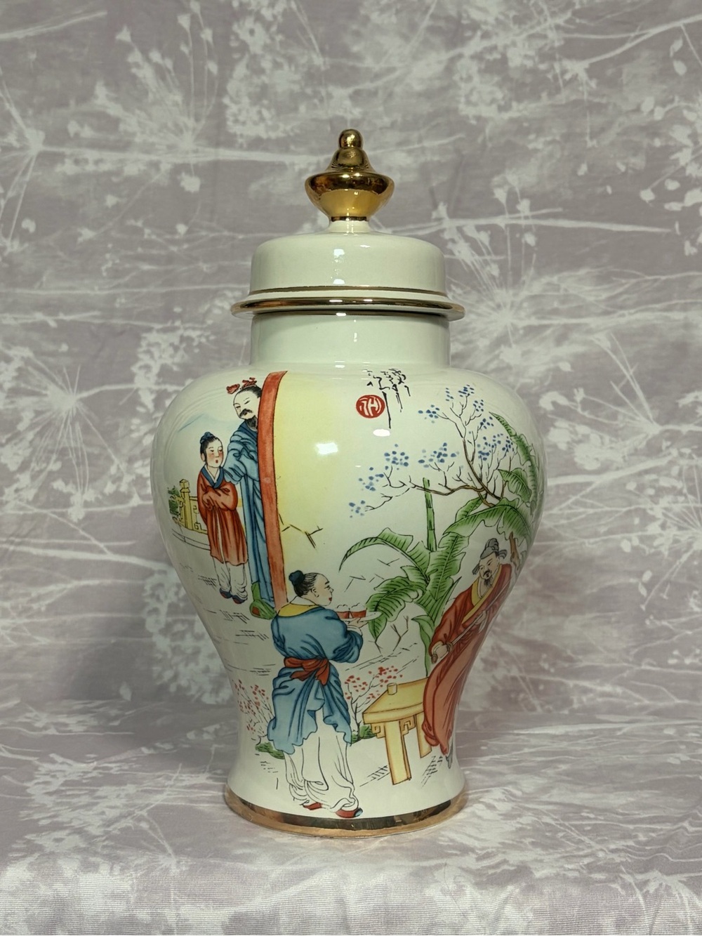 Vintage 1960s Italian Chinoiserie Porcelain Lidded Vase Oriental Scene 16"